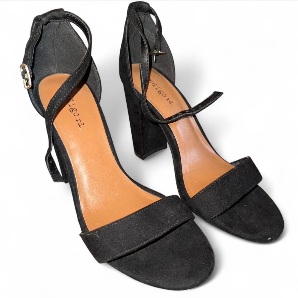 Indigo Elegant Black Heeled Sandals